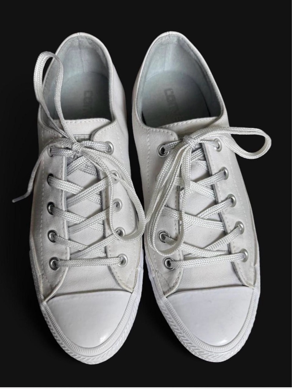 Women’s Converse White Low-Top Gemma Canvas Sneakers